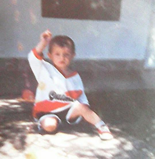 Santiago Molina, exjugador de Olancho FC, anuncia su retiro del fútbol con apenas 28 años; el motivo y su dura carta