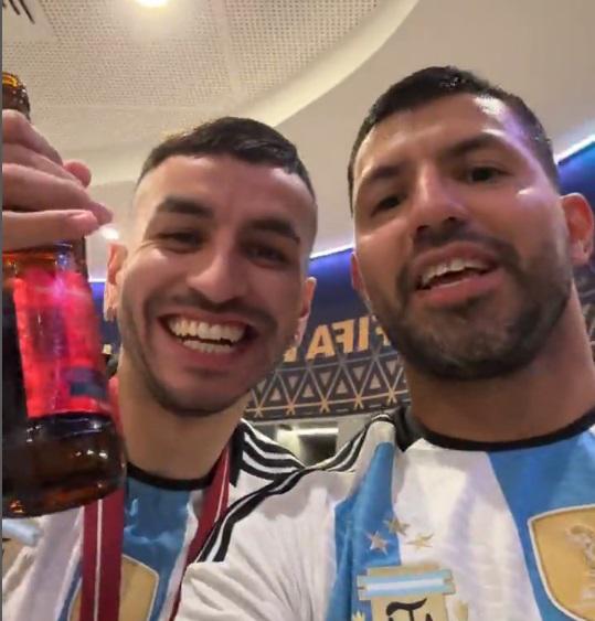 Hubo “perreo intenso”: La celebración íntima de Argentina en su camerino; le dejaron un dardo a Mbappé y Camavinga