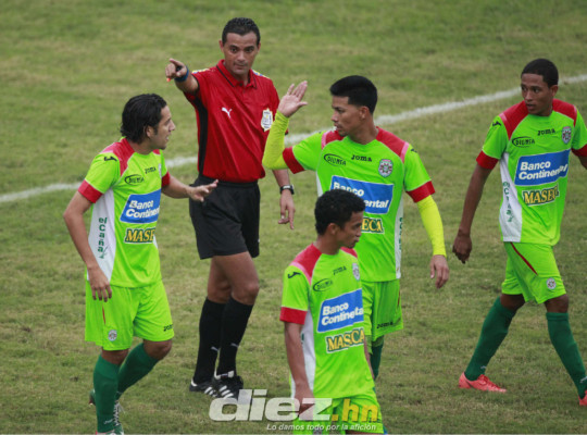 Comenzó la fiesta futbolera en el torneo clausura 2013.