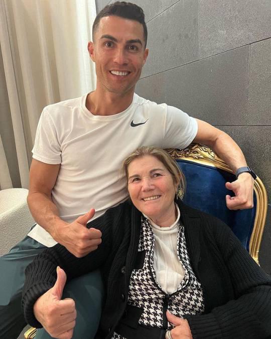 ¿No hay relación? Foto de Georgina Rodríguez con la madre de Cristiano Ronaldo desata la polémica