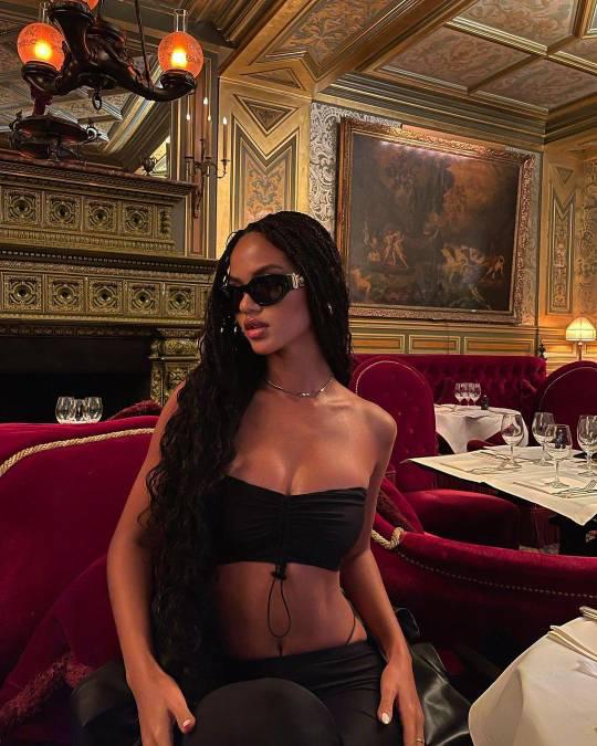 La sexy modelo brasileña que amenaza con dejar a Shakira sin Lewis Hamilton: “El piloto está jugando a las dos bandas”