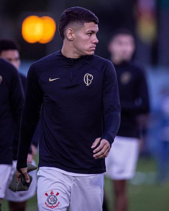 Joven muere tras encuentro íntimo con futbolista y revelan la verdadera causa: Misterio en Brasil