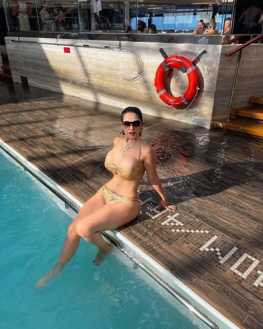 ¿Cuántos años le lleva? Ex comentarista de TUDN es tildado de Sugar Daddy por la espectacular novia que tiene