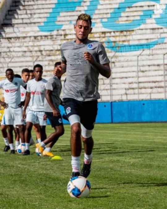 ¡Lesionados y descartes! Las 12 bajas de Olimpia para el Apertura que encienden alarmas en el tricampeón
