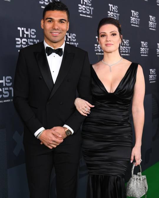 Casemiro y la exuberante modelo con la que habría sido infiel, revelan chat y la respuesta de su esposa Anna Marina