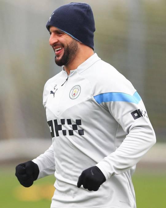 Fue infiel a su esposa y también a la amante: Sale a la luz la triple vida de futbolista del Manchester City