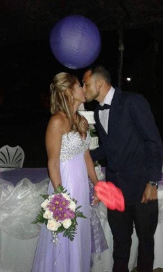 Las fotos más románticas de la boda del futbolista hondureño Manuel Doño