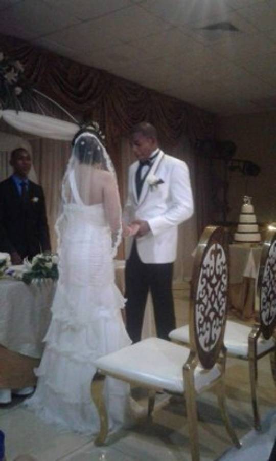 Las imágenes de la boda del portero Luis 'Buba' López