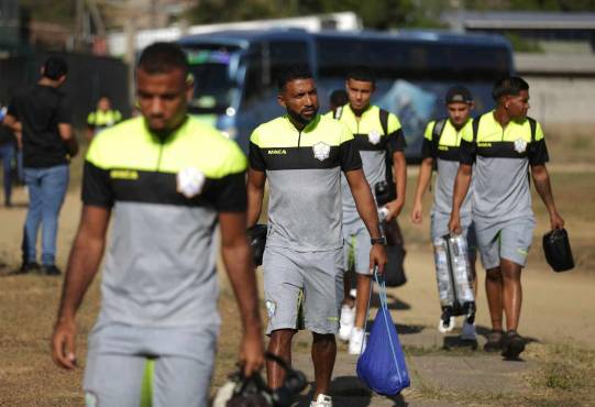 Mazazo al Olimpia de Espinel: Los potros del Olancho FC hincan al león, lo derrotan y sueñan con liguilla