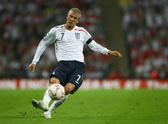 Los mejores lanzadores de tiro libre en la historia ¿Está Messi o Cristiano?