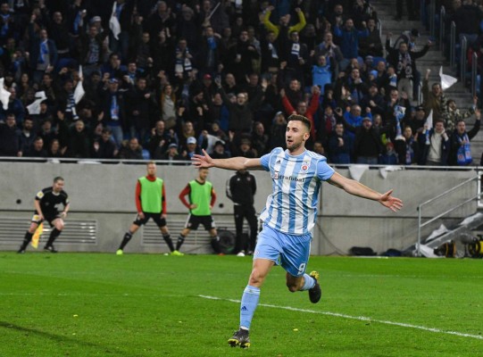 El polémico top de los mejores goleadores del mundo donde Carlos Vela supera a Cristiano Ronaldo