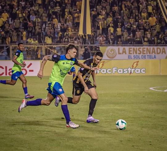 Santiago Molina, exjugador de Olancho FC, anuncia su retiro del fútbol con apenas 28 años; el motivo y su dura carta