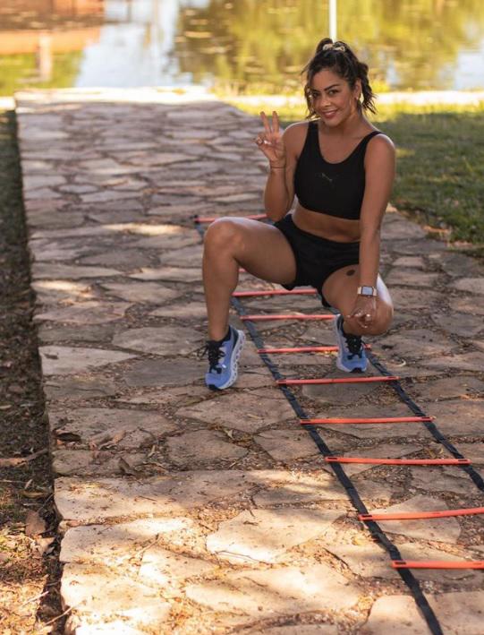 Larissa Riquelme, harta de que le inventen amantes ¿Sigue con Fabbro, en prisión por abuso sexual?