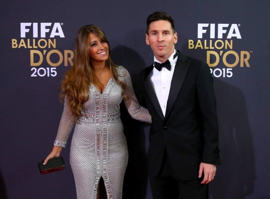 FOTOS: La alfombra roja del Balón de Oro, otra vez Antonella se roba miradas