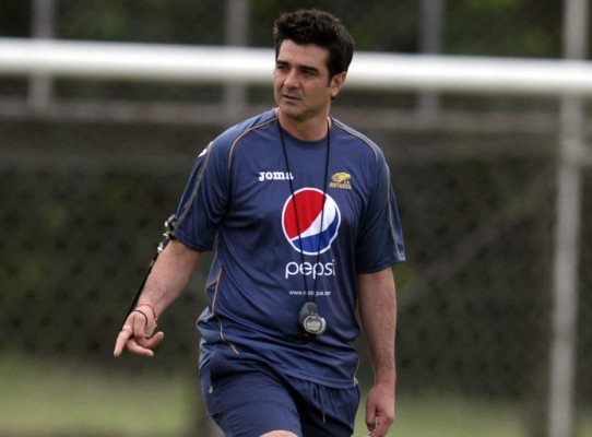 ¿Quiénes son los entrenadores de los equipos grandes de Centroamérica?