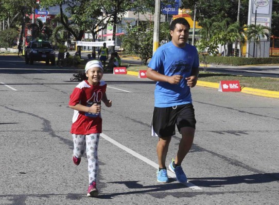 Así disfrutaron los sampedranos el Reto Merendón de Sportline