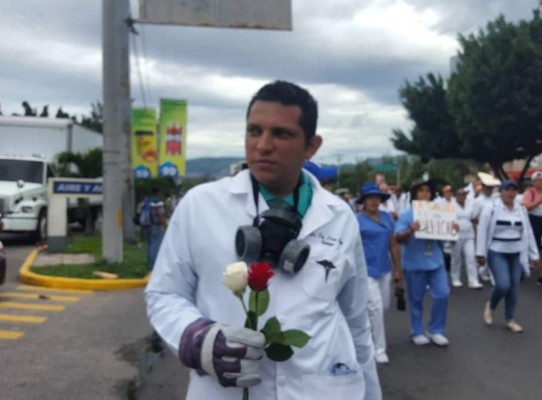 Protestas en Honduras: Otra jornada de batallas campales entre la policías y manifestantes