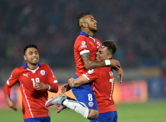 Imágenes del partidazo entre Chile-México