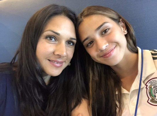 Hija de ex seleccionado mexicano deja el modelaje para ser futbolista profesional en su país