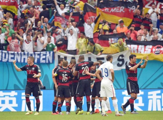 Alemania vence 1-0 a Estados Unidos y ambos clasifican.