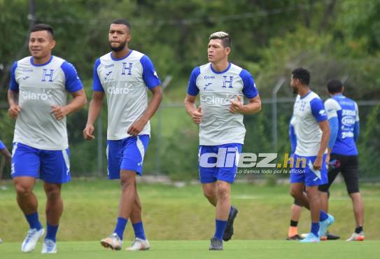 Francisco Martínez, durante la sesión de entrenamiento en la Selección de Honduras. Foto: Aníbal Vásquez