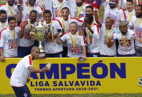 ¡Ya son 34 títulos! Así ha ganado el Olimpia cada uno de sus campeonatos en Liga Nacional de Honduras