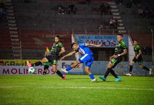 Tras error del portero Fonseca, Victoria y Olancho FC sellaron un empate en La Ceiba en el arranque de la fecha 2