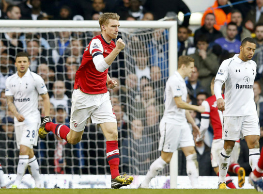 Tottenham se impone en el derby londinense.