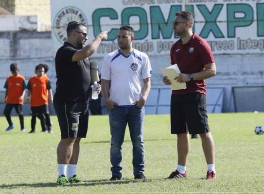 El Súper Draft sigue con la evaluaciones de prospectos en Puerto Cortés, Honduras