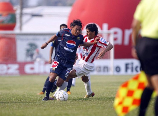 Marcelo Canales y 22 jugadores más que tuvieron un paso efímero por Motagua