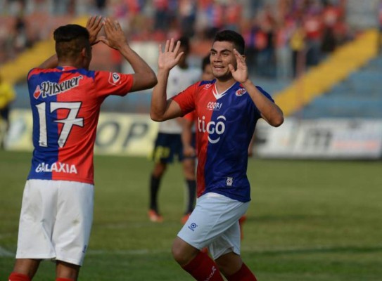 RUMORES Y FICHAJES: ¡Panameños agitan el mercado y Abreu confirma su regreso!