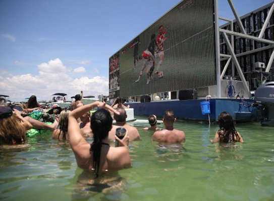 Éxtasis en Francia: El país se vuelve loco y todos salen a festejar el título mundial