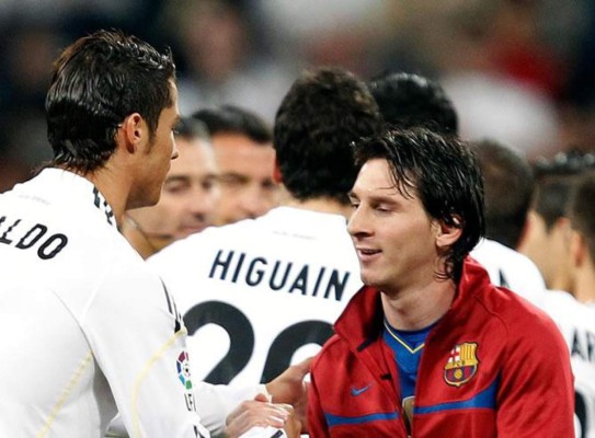 Lionel Messi le gana por goleada su duelo a Cristiano Ronaldo