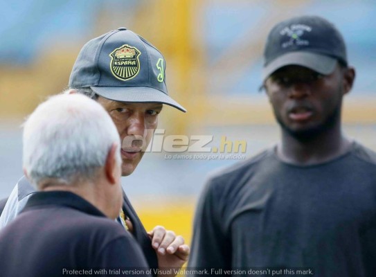 ¡En bicicleta y gozando! Así viven Marathón y Real España las horas previas al clásico sampedrano