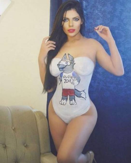 ¡LO VOLVIÓ A HACER! Miss Bum Bum se desnuda por los 500 goles de Messi