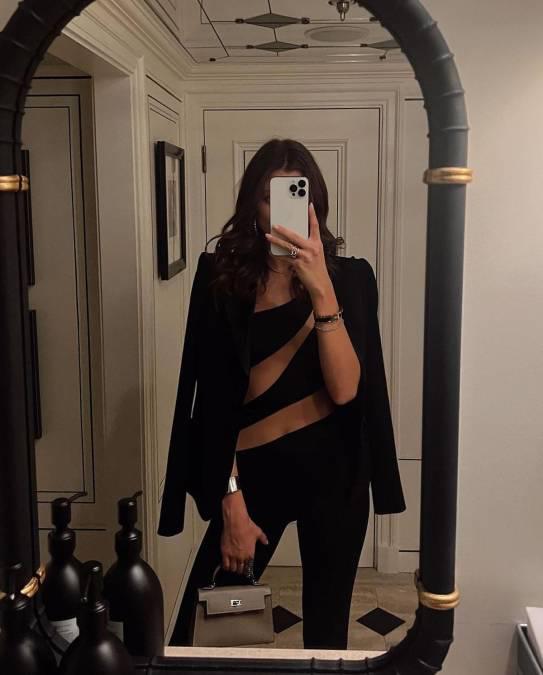 ¡Es 26 años menor! Así fue captado ex futbolista con su nueva novia y amiga de su hijo que murió