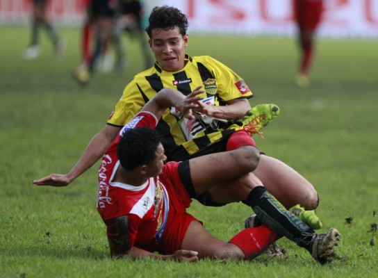 La actualidad la plantilla del Real España que se coronó campeón en 2013