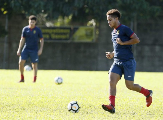 Fichajes Honduras: Óscar Salas y su probable futuro, DT hondureño al extranjero ¿Y Rubilio?