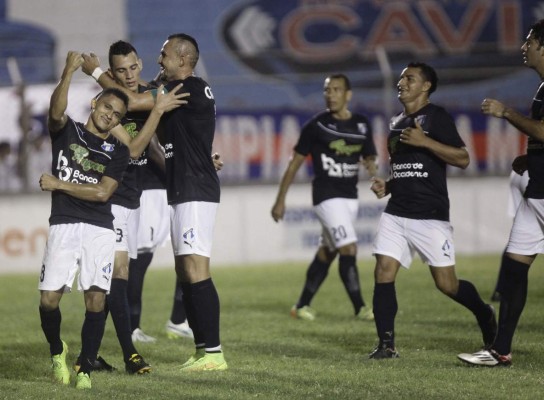 Los equipos que han tenido solo futbolistas nacionales en sus filas