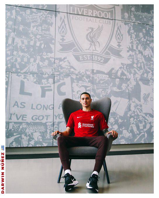 Darwin Núñez fue presentado ya de manera oficial en el Liverpool de Klopp.