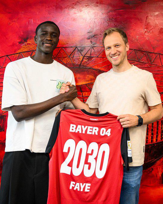 Cristiano Ronaldo pide fichaje de La Liga, Barcelona quiere que regrese tras echarlo y Luis Enrique recibe agradable noticia