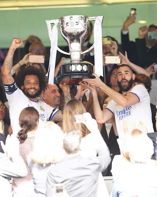 Fotos: Así celebró el Real Madrid su título 35 en la Liga de España; el crack que no llegó al festejo y el gesto de Marcelo