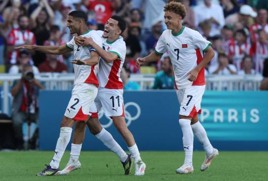 Achraf Hakimi, con un golazo de tiro libre, sentenció la goleada de Marruecos por 6-0 ante Egipto.