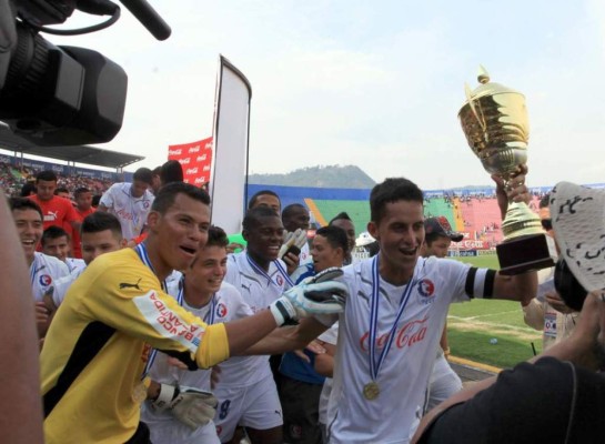 Elmer Güity, el último caso: Jóvenes que Olimpia formó y terminaron saliendo del León