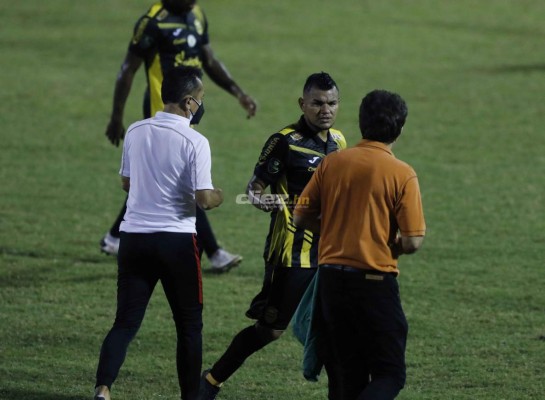 El saludo de Mario y Vargas, las lágrimas de felicidad de Omar Rosas y Rocca al estilo Neymar