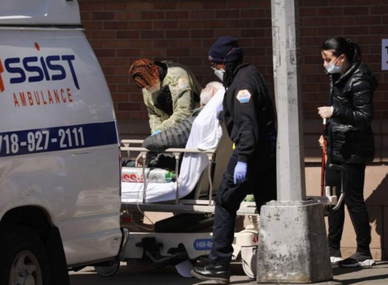 Rusia envía un avión con suministros para combatir el coronavirus en Estados Unidos