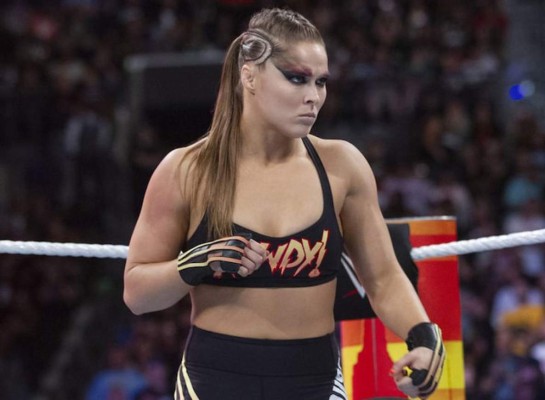 ¡Polémica! Ronda Rousey afirma que la WWE es una farsa e insulta a los fanáticos