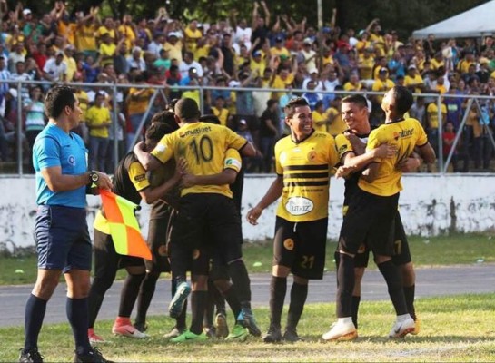 ¿Qué equipo tiene más títulos internacionales en Centroamérica?