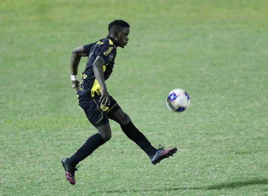 ¿Un 11 para campeonato? Así es el equipo que armó Real España para buscar el título con 'El Potro”