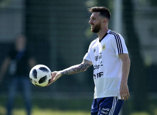 FOTOS: Messi sorprende con nuevo look antes de medirse contra Francia en Rusia 2018